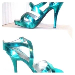 Fioni sz6 sexy metallic heels